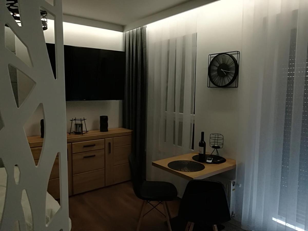 Apartament Wroclaw Centrum Dorzecze Legnickiej Ngoại thất bức ảnh